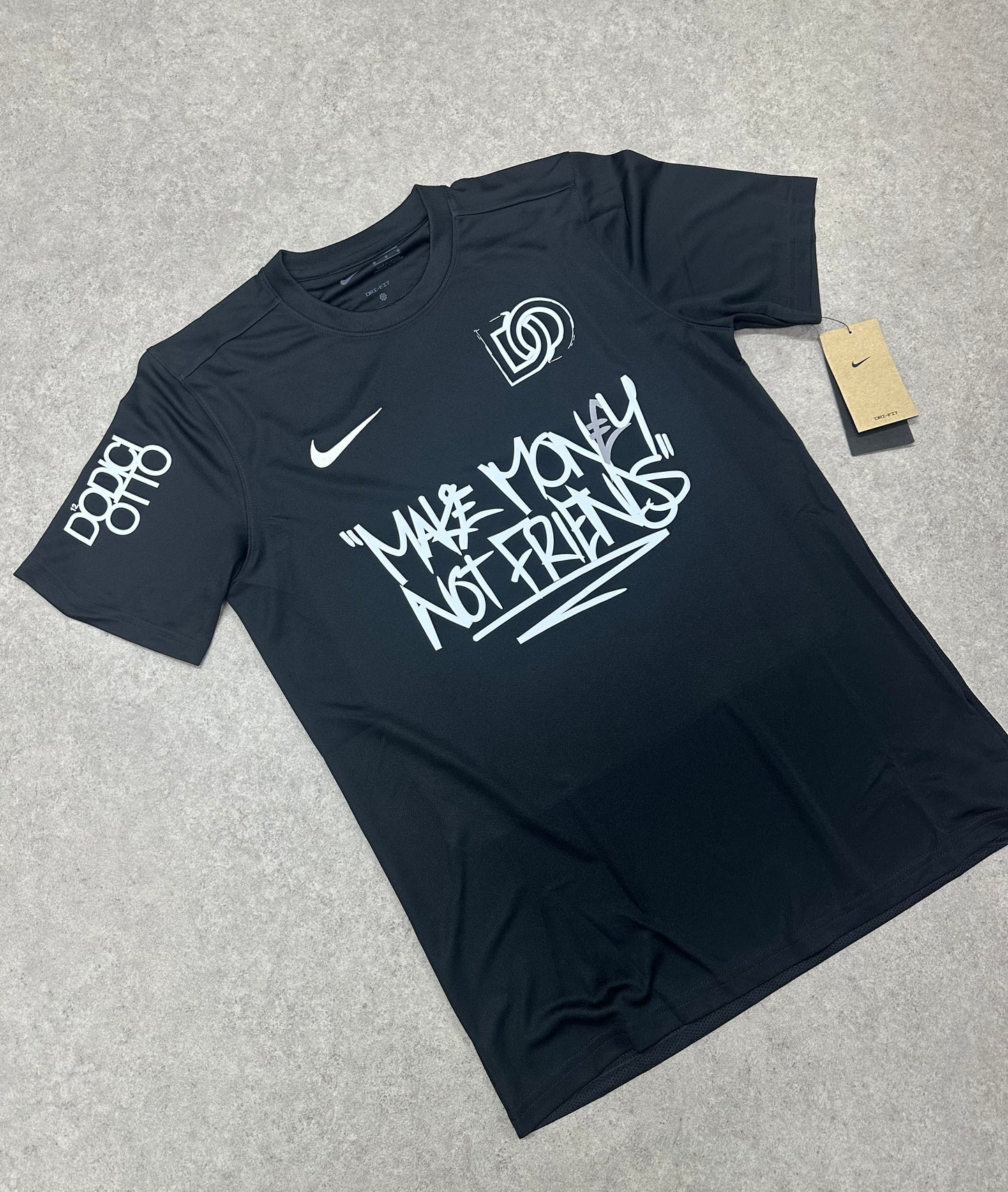 MMNF BLK JERSEY
